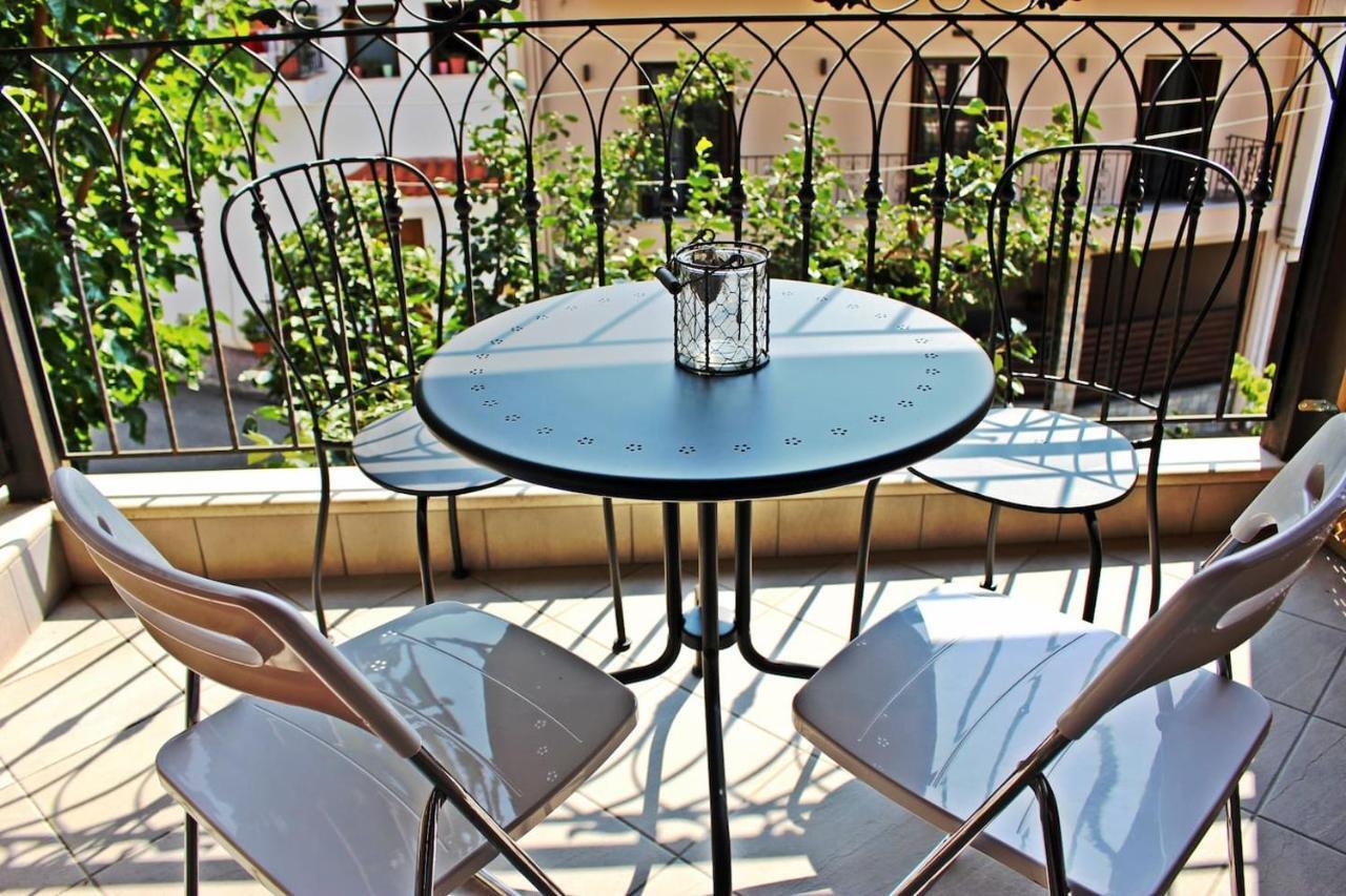 Homel Oasis Central Maisonette 3Bd Garden Patio Kalambaka Exterior photo